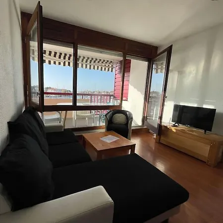 Avec Balcon Vue Sur Le Port & Piscine Capbreton